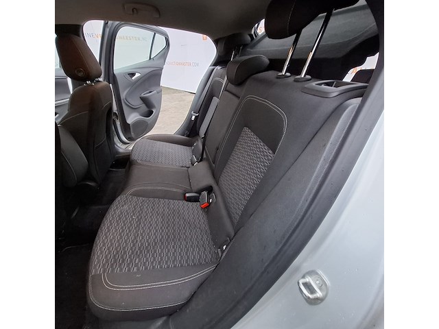 Personenauto, opel, astra - afbeelding 33 van  47