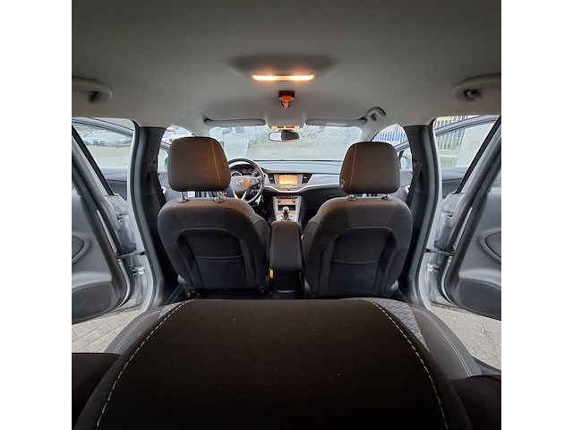 Personenauto, opel, astra - afbeelding 36 van  47