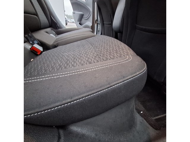 Personenauto, opel, astra - afbeelding 38 van  47