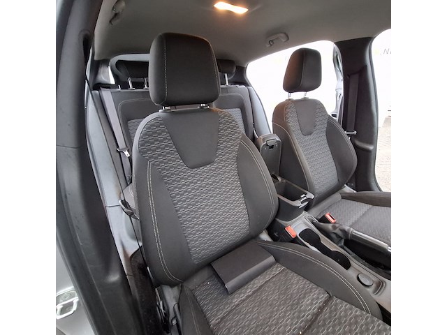 Personenauto, opel, astra - afbeelding 41 van  47