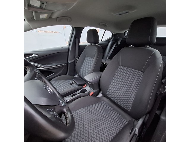 Personenauto, opel, astra - afbeelding 24 van  48