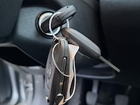 Personenauto, opel, astra - afbeelding 28 van  48