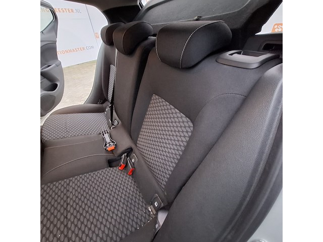 Personenauto, opel, astra - afbeelding 34 van  48