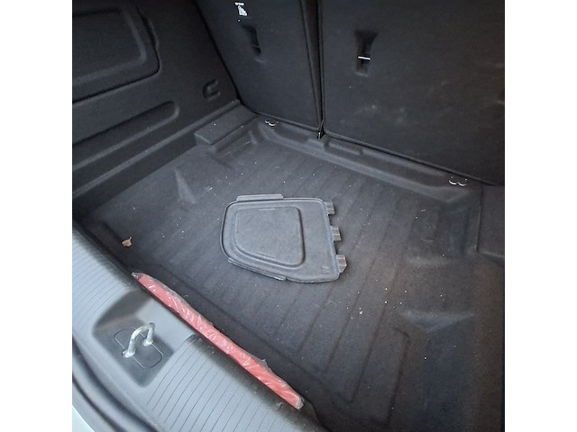 Personenauto, opel, astra - afbeelding 36 van  48