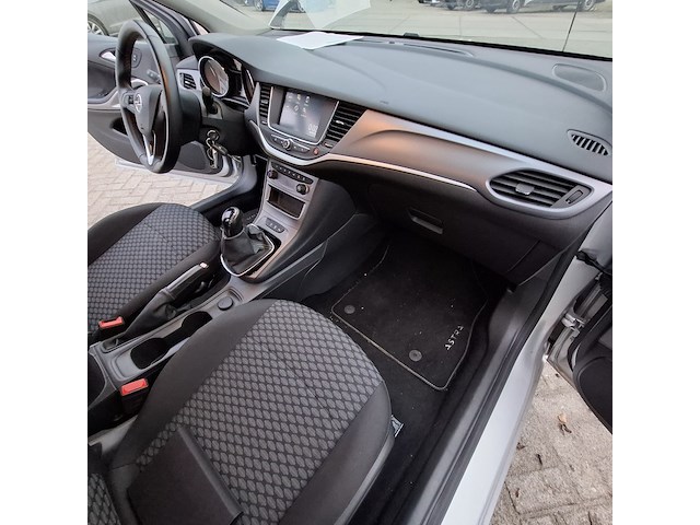 Personenauto, opel, astra - afbeelding 41 van  48