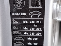 Personenauto, opel, astra - afbeelding 43 van  48