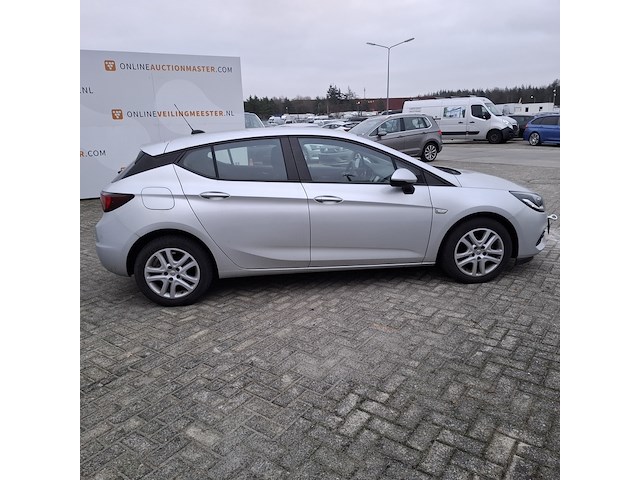 Personenauto, opel, astra - afbeelding 4 van  48