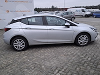 Personenauto, opel, astra - afbeelding 4 van  48