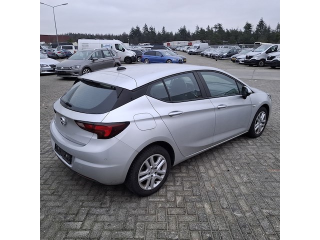 Personenauto, opel, astra - afbeelding 6 van  48