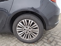 Personenauto, opel, astra - afbeelding 11 van  46