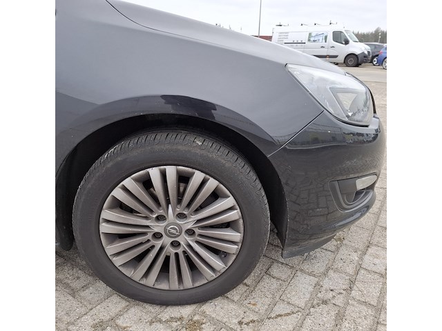 Personenauto, opel, astra - afbeelding 13 van  46