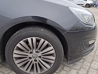 Personenauto, opel, astra - afbeelding 13 van  46