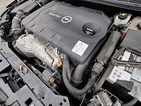 Personenauto, opel, astra - afbeelding 18 van  46