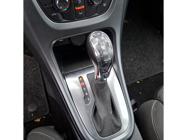 Personenauto, opel, astra - afbeelding 30 van  46