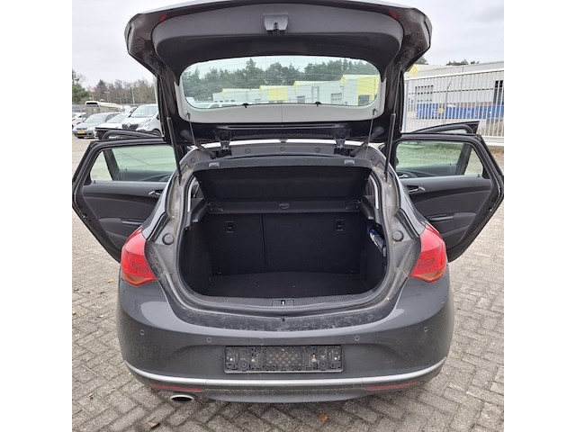 Personenauto, opel, astra - afbeelding 34 van  46