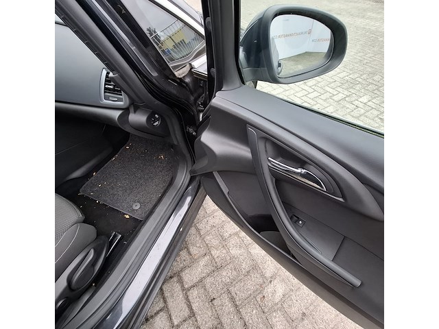 Personenauto, opel, astra - afbeelding 39 van  46