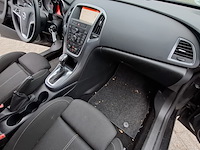 Personenauto, opel, astra - afbeelding 40 van  46