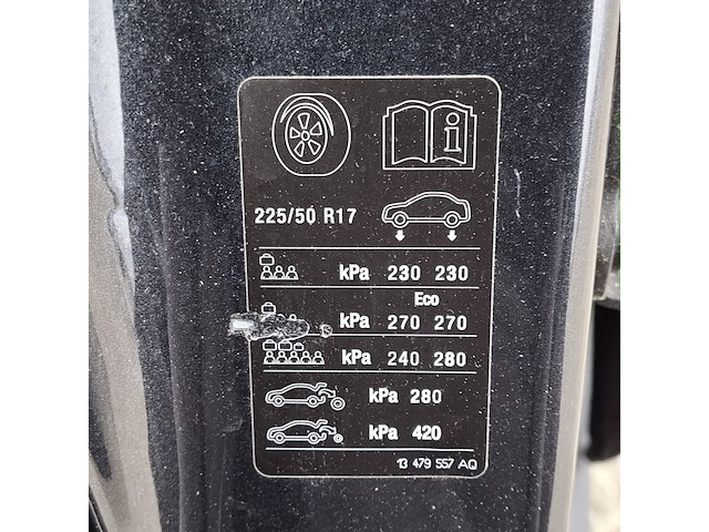 Personenauto, opel, astra - afbeelding 42 van  46