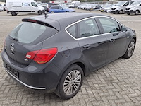 Personenauto, opel, astra - afbeelding 5 van  46