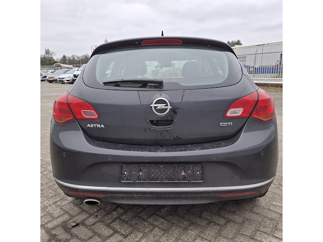 Personenauto, opel, astra - afbeelding 6 van  46