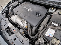 Personenauto, opel, astra - afbeelding 18 van  46