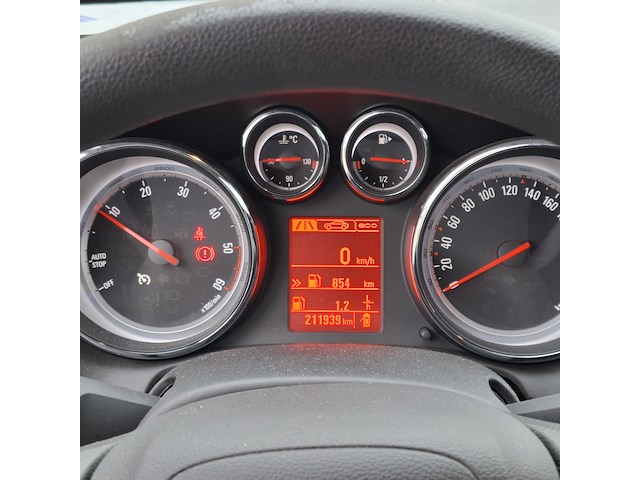 Personenauto, opel, astra - afbeelding 27 van  46