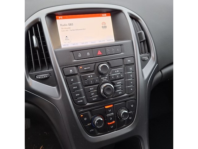 Personenauto, opel, astra - afbeelding 30 van  46