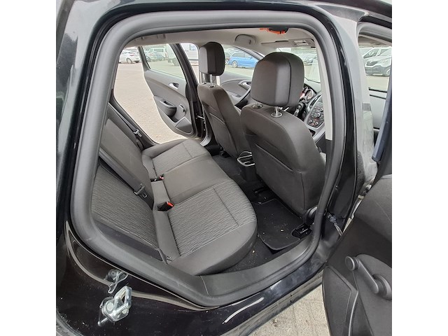 Personenauto, opel, astra - afbeelding 37 van  46