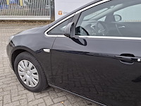 Personenauto, opel, astra - afbeelding 8 van  46