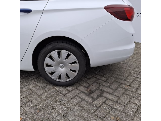 Personenauto, opel, astra - afbeelding 11 van  47