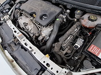 Personenauto, opel, astra - afbeelding 18 van  47