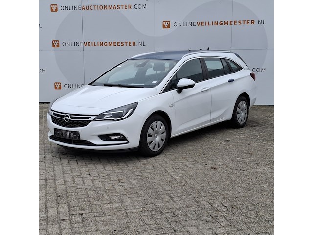 Personenauto, opel, astra - afbeelding 1 van  47