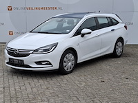 Personenauto, opel, astra - afbeelding 1 van  47