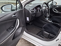 Personenauto, opel, astra - afbeelding 22 van  47