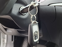 Personenauto, opel, astra - afbeelding 29 van  47