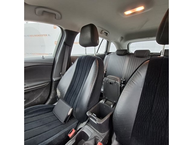 Personenauto, opel, astra - afbeelding 33 van  47