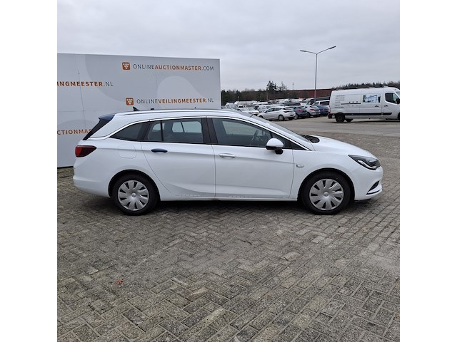 Personenauto, opel, astra - afbeelding 4 van  47