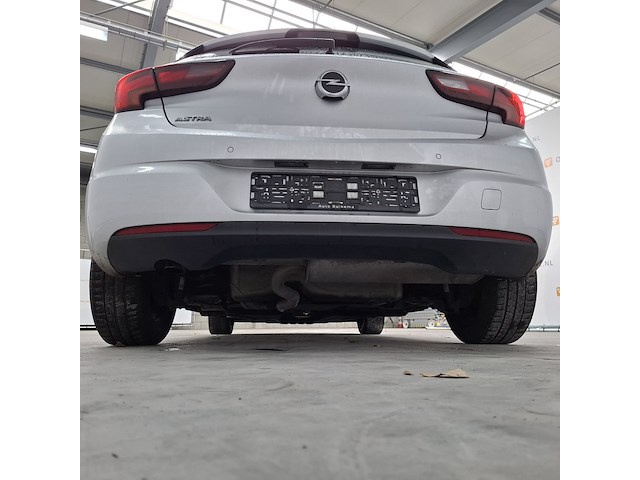 Personenauto, opel, astra - afbeelding 4 van  47