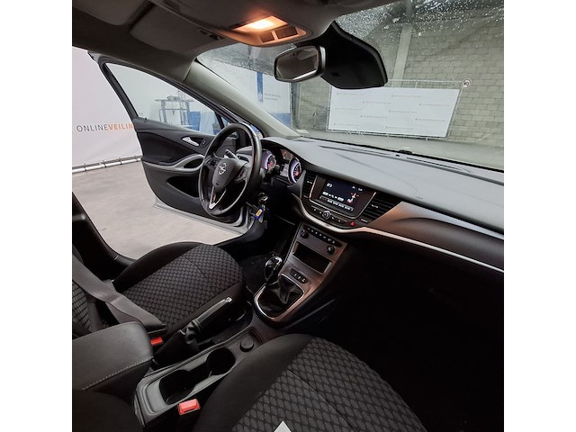 Personenauto, opel, astra - afbeelding 29 van  47
