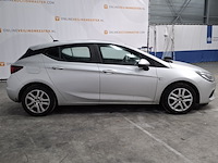 Personenauto, opel, astra - afbeelding 34 van  47