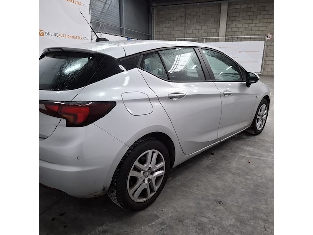 Personenauto, opel, astra - afbeelding 43 van  47