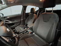 Personenauto, opel, astra - afbeelding 17 van  52