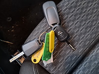 Personenauto, opel, astra - afbeelding 21 van  52