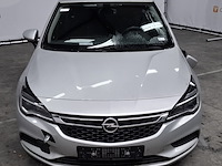 Personenauto, opel, astra - afbeelding 12 van  52