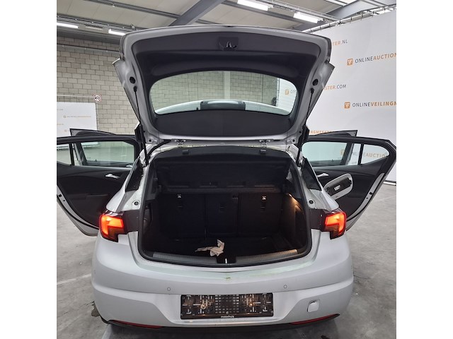 Personenauto, opel, astra - afbeelding 28 van  52