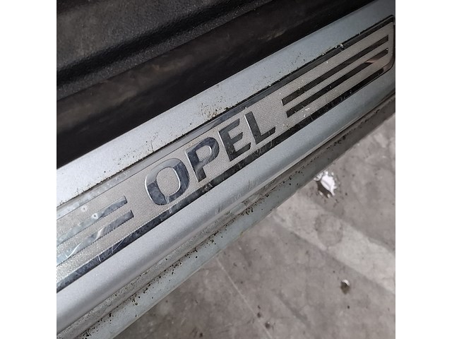 Personenauto, opel, astra - afbeelding 35 van  52