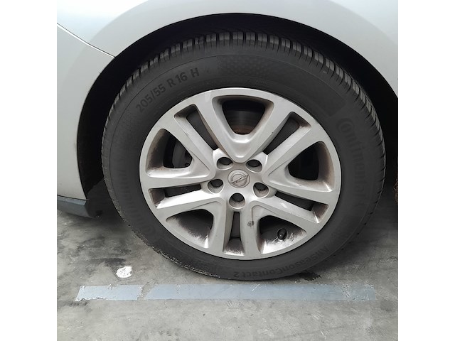 Personenauto, opel, astra - afbeelding 4 van  46