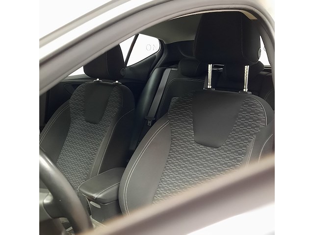 Personenauto, opel, astra - afbeelding 16 van  46