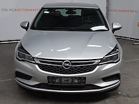 Personenauto, opel, astra - afbeelding 12 van  46