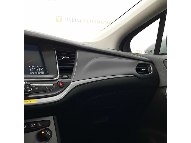 Personenauto, opel, astra - afbeelding 26 van  46